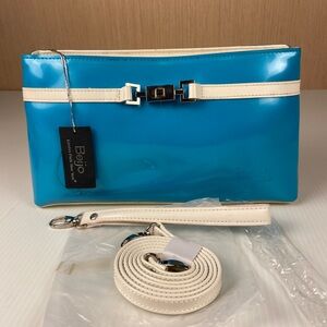 💐 Beijo Turquoise Patent Crossbody Clutch Convertible Bag Cream Trim